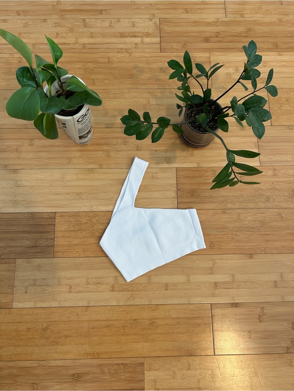 White One-Shoulder Crop Top